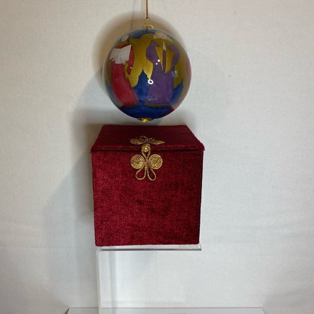 Li Bien Christmas Angel 2000 Ornament - Picture 3 of 7